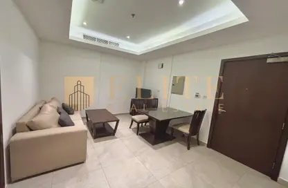 Apartment - 2 Bedrooms - 2 Bathrooms for rent in Umm Ghwailina Comm - Umm Ghuwalina - Umm Ghuwailina - Doha