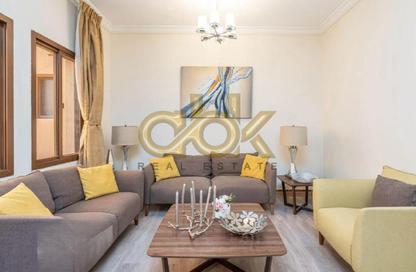 Duplex - 3 Bedrooms - 3 Bathrooms for rent in Umm Al Seneem Street - Ain Khaled - Doha