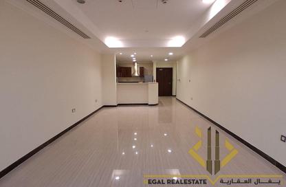 Apartment - 2 - 3 for rent in West Porto Drive - Porto Arabia - The Pearl Island - Doha