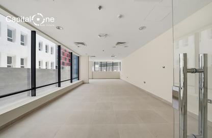مساحات مكتبية - استوديو - 3 حمامات للايجار في CAP60RMD - المنتزه - الدوحة