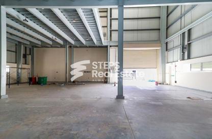 Warehouse - Studio for rent in East Industrial Street - Birkat Al Awamer - Al Wakra