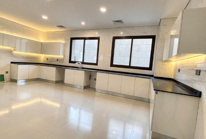 60612152 - Property Image 3