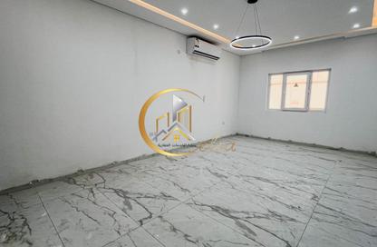 Apartment - 2 - 2 for rent in Al Khazin Street - Madinat Khalifa South - Madinat Khalifa - Doha