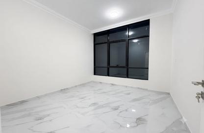 Apartment - 3 Bedrooms - 4 Bathrooms for rent in Al Sadd Road - Al Sadd - Doha
