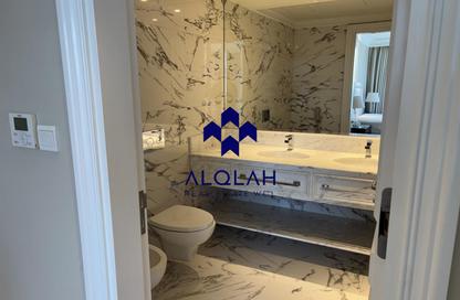 Apartment - 1 Bedroom - 2 Bathrooms for rent in West Bay - West Bay - Doha Apartment - 1 Bedroom - 2 Bathrooms for rent in West Bay - West Bay - Doha