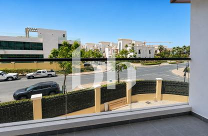 Apartment - 3 Bedrooms - 4 Bathrooms for rent in Giardino Apartments - The Pearl Island - Doha