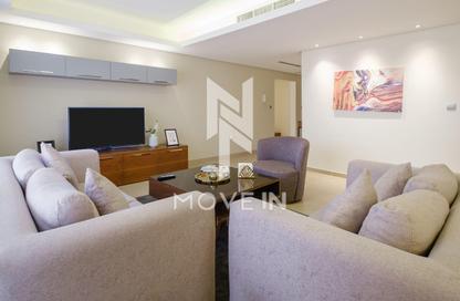 Apartment - 2 Bedrooms - 2 Bathrooms for rent in Le mirage corniche - Ras Abu Aboud - Doha