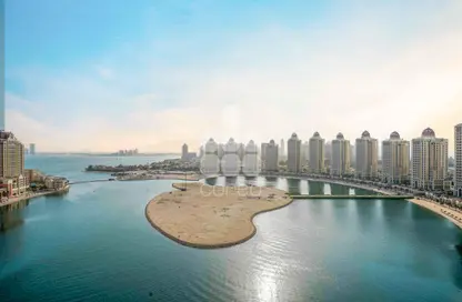 Apartment - 1 Bedroom - 2 Bathrooms for rent in Viva West - Viva Bahriyah - The Pearl Island - Doha