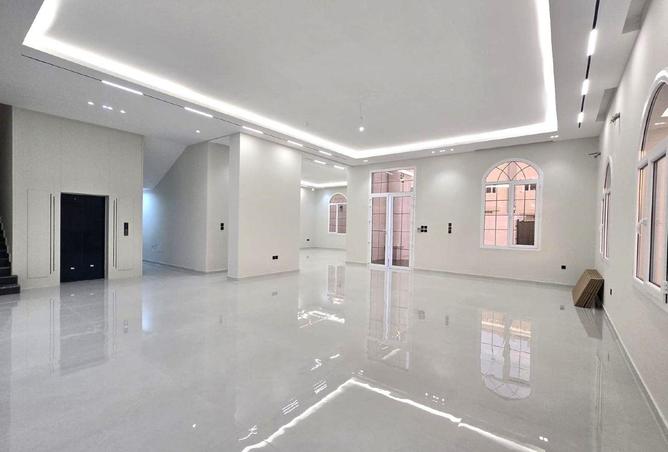 54296315 - Property Image 2