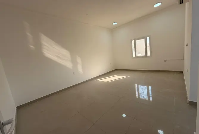 62182810 - Property Image 2