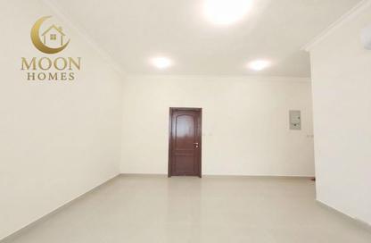 Apartment - 2 Bedrooms - 2 Bathrooms for rent in Fereej Abdul Aziz - Fereej Abdul Aziz - Doha