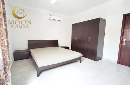Apartment - 1 Bedroom - 1 Bathroom for rent in Umm Ghuwailina 4 - Umm Ghuwailina - Doha