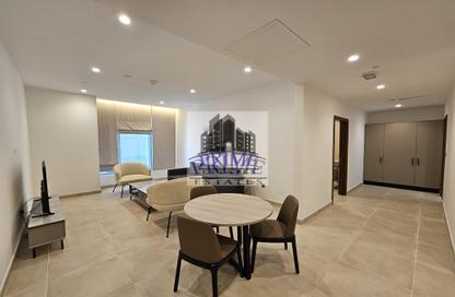 Apartment - 1 Bedroom - 1 Bathroom for rent in Corniche Road - Corniche Road - Doha Apartment - 1 Bedroom - 1 Bathroom for rent in Corniche Road - Corniche Road - Doha