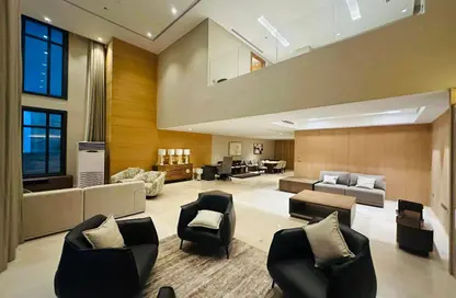 Townhouse - 5 Bedrooms - 7 Bathrooms for rent in Porto Arabia Townhouses - Porto Arabia - The Pearl Island - Doha