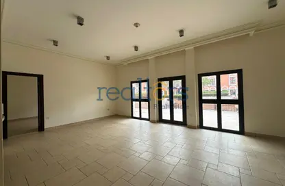 Apartment - 1 Bedroom - 2 Bathrooms for rent in Teatro - Qanat Quartier - The Pearl Island - Doha