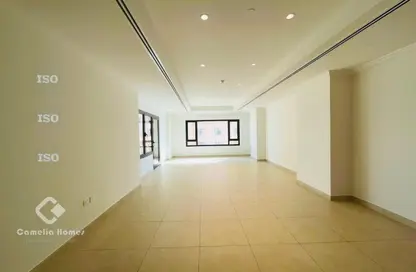 Apartment - 1 Bedroom - 2 Bathrooms for rent in East Porto Drive - Porto Arabia - The Pearl Island - Doha