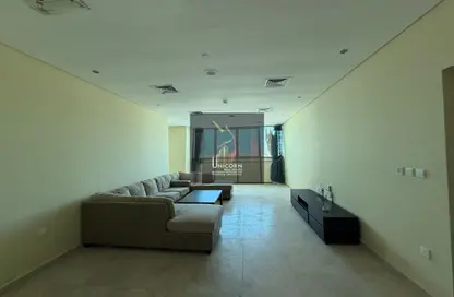 Apartment - 3 Bedrooms - 4 Bathrooms for rent in Zig Zag Tower B - Zig Zag Towers - West Bay - Doha