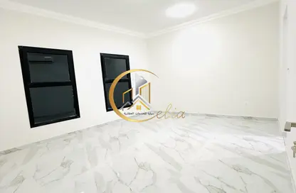 Apartment - 3 Bedrooms - 4 Bathrooms for rent in Anas Street - Fereej Bin Mahmoud North - Fereej Bin Mahmoud - Doha