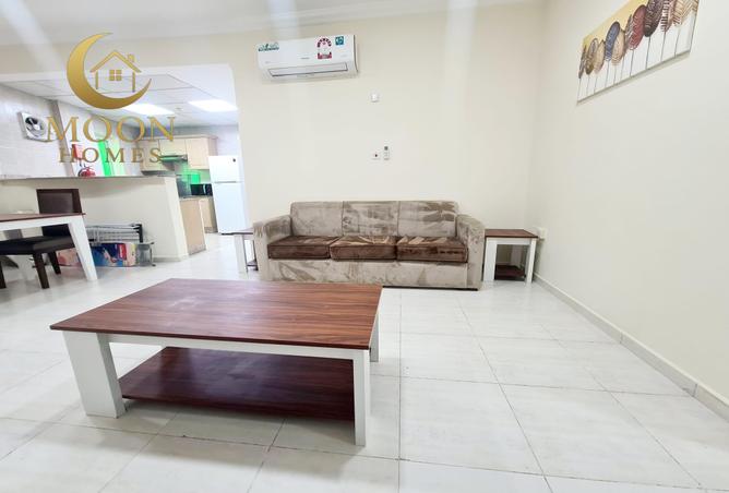 54103678 - Property Image 3