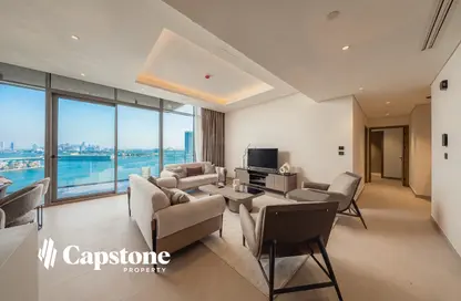 Apartment - 2 Bedrooms - 3 Bathrooms for sale in Seef Lusail Tower 1 - Seef Lusail - Lusail City - Lusail