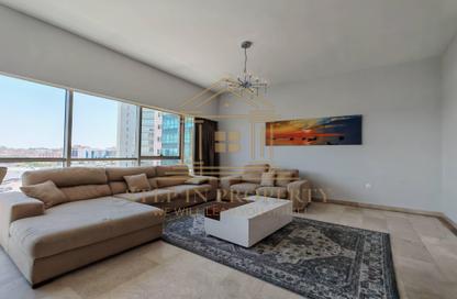 Apartment - 2 Bedrooms - 4 Bathrooms for rent in Al Sadd Road - Al Sadd - Doha
