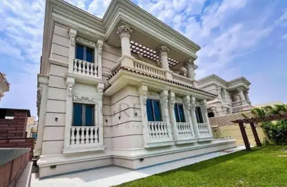 Villa - 5 Bedrooms - 6 Bathrooms for sale in Perlita Villas - Perlita Villas - The Pearl Island - Doha Villa - 5 Bedrooms - 6 Bathrooms for sale in Perlita Villas - Perlita Villas - The Pearl Island - Doha