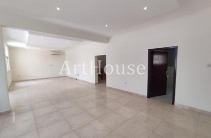 Villa - 4 Bedrooms - 5 Bathrooms for rent in Ain Khaled Villas - Ain Khaled - Doha