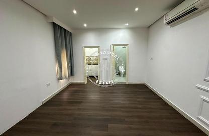 Villa - Studio - 1 Bathroom for rent in Al Faisal Tower - Al Dafna - Al Dafna - Doha