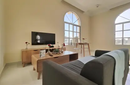 Apartment - Studio - 1 Bathroom for rent in Omar Al Mukhtar Street - Diplomatic Area - Doha