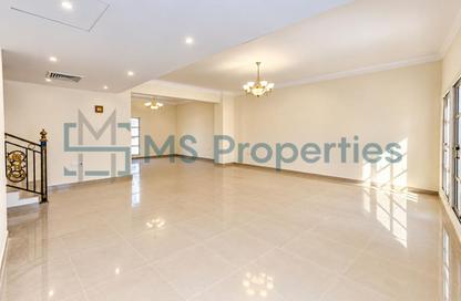 Villa - 4 - 5 for rent in Umm Al Seneem Street - Ain Khaled - Doha