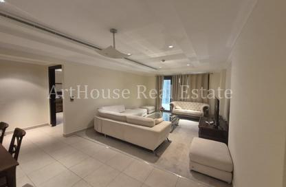 Apartment - 1 Bedroom - 2 Bathrooms for rent in Porto Arabia - The Pearl Island - Doha