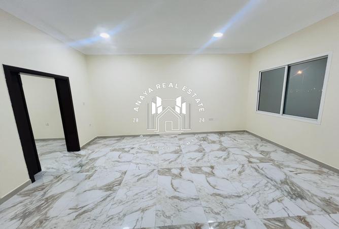 52590379 - Property Main Image