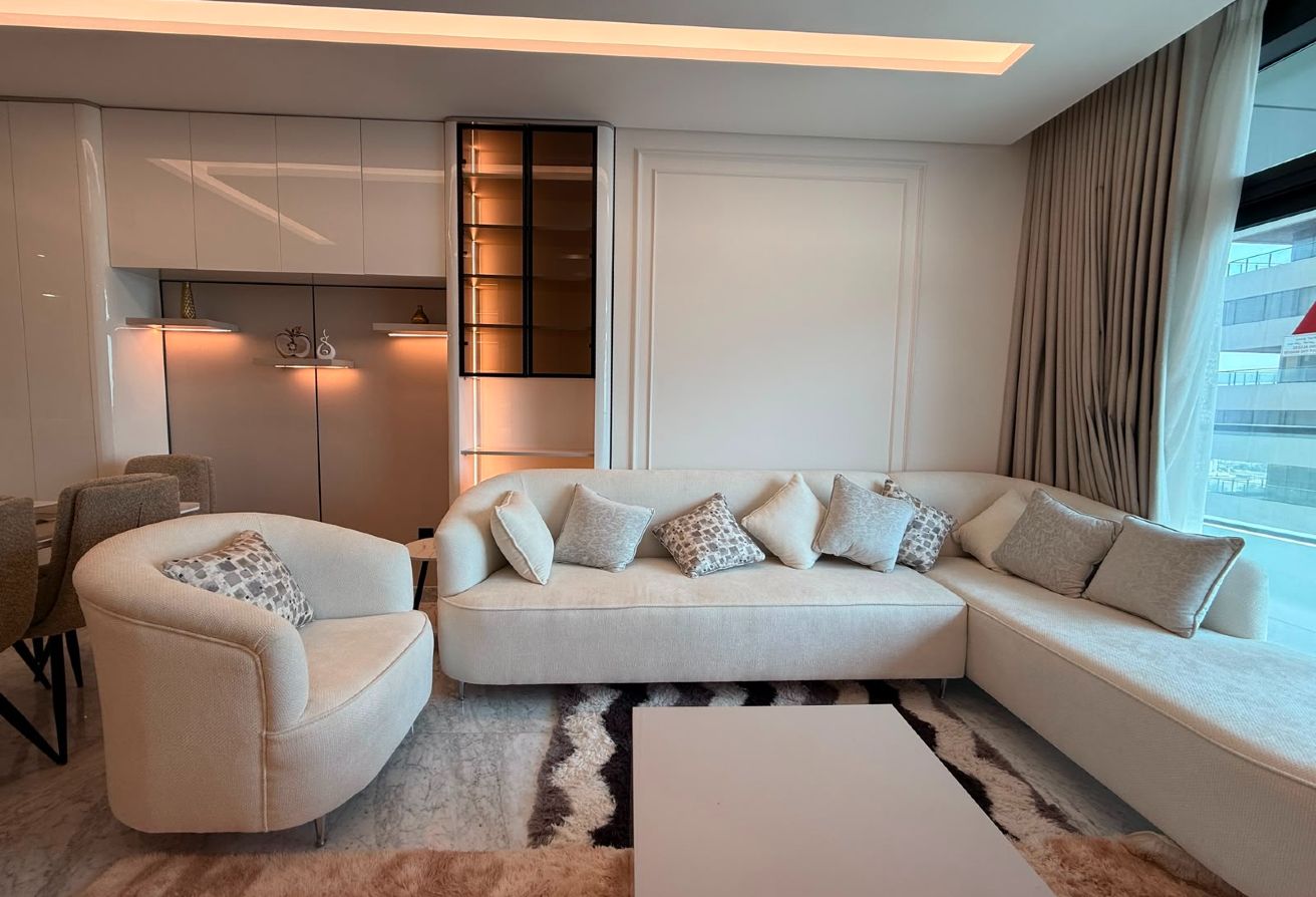 Ultra Luxury 2BR+Maid | Modern Design | marina thumbnail 5