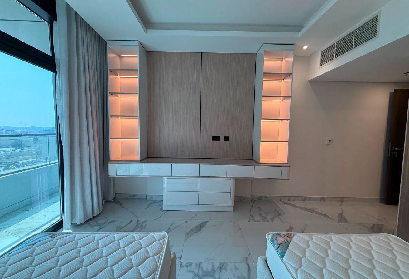 Ultra Luxury 2BR+Maid | Modern Design | marina thumbnail 14