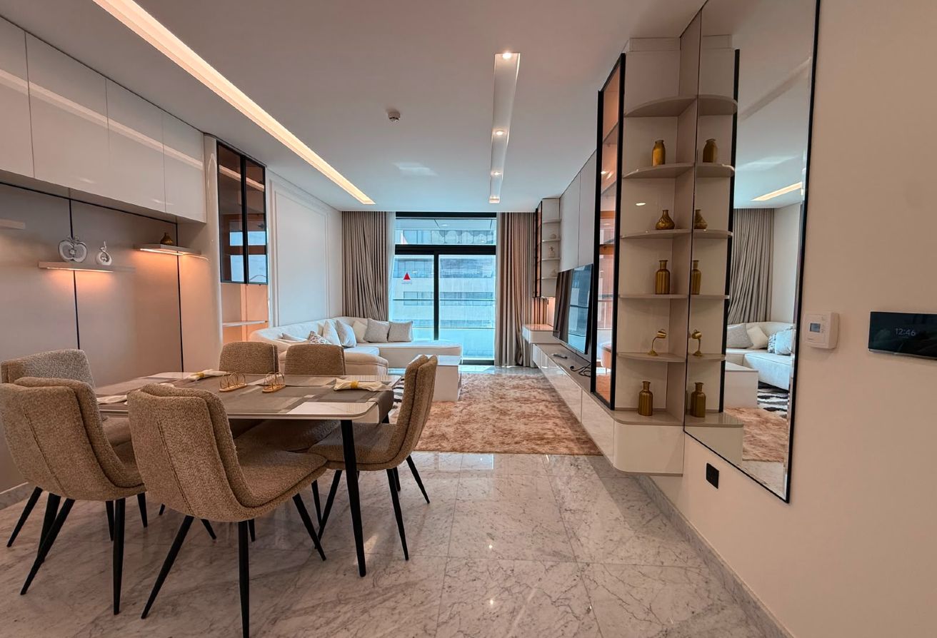 Ultra Luxury 2BR+Maid | Modern Design | marina thumbnail 4