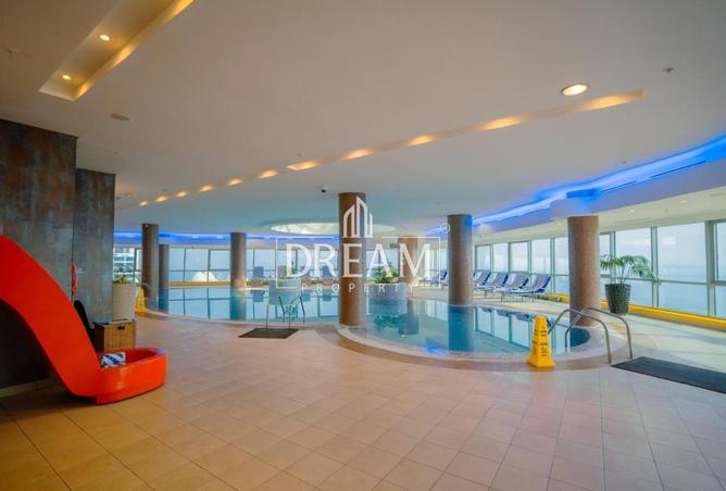 983709 - Property Image 2