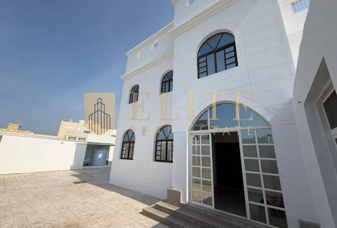 63863610 - Property Image 3