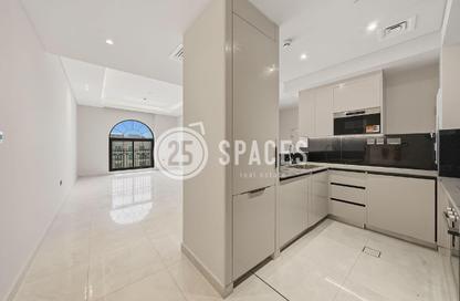Apartment - 1 - 2 for sale in Barwa Royale - Lusail City - Lusail