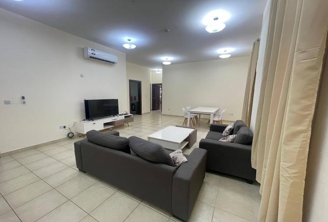 54103148 - Property Image 2