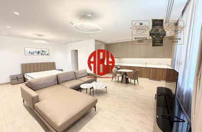 Apartment - Studio - 1 for rent in Muntazah 7 - Al Muntazah - Doha