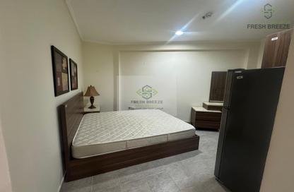 Apartment - Studio - 1 for rent in Old Salata - Salata - Doha