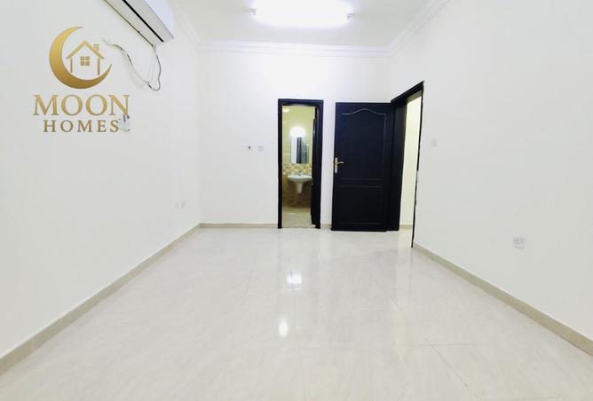 60222212 - Property Image 2