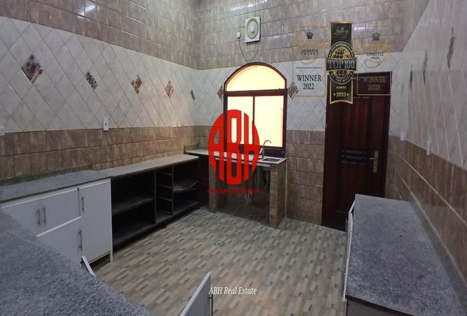 988252 - صورة العقار 3