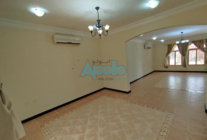 57030740 - Property Image 3