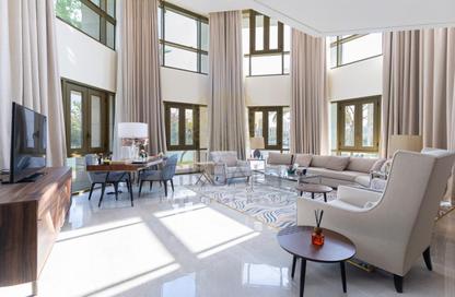 Townhouse - 5 Bedrooms - 6 Bathrooms for sale in The St. Regis Marsa Arabia Island - Marsa Arabia - The Pearl Island - Doha