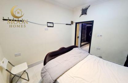 Apartment - Studio - 1 for rent in Umm Ghwailina Comm - Umm Ghuwalina - Umm Ghuwailina - Doha