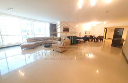 Duplex - 3 Bedrooms - 5 Bathrooms for rent in West Bay Tower - West Bay - West Bay - Doha