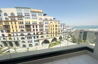 Apartment - 1 Bedroom - 2 Bathrooms for rent in La Plage South - La Plage - The Pearl Island - Doha