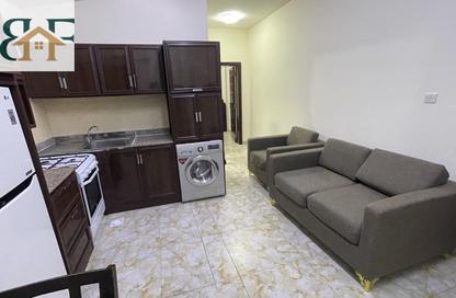 Apartment - 1 Bedroom - 1 Bathroom for rent in Muntazah 7 - Al Muntazah - Doha