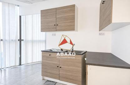 Office Space - Studio - 5 Bathrooms for rent in West Bay Tower - West Bay - West Bay - Doha
